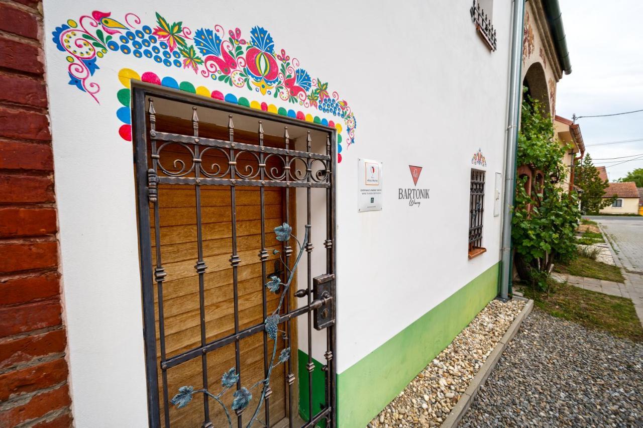 Penzion U Kostela Mikulcice Exterior photo